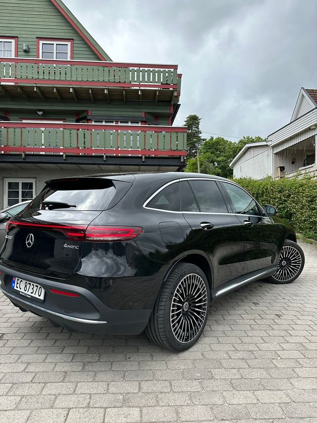 2021 MERCEDES-BENZ EQC - 5