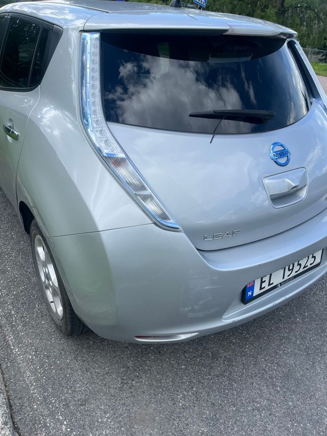 2012 NISSAN LEAF - 8