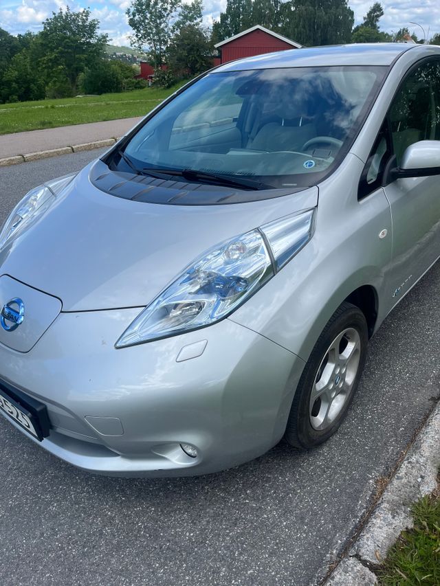 2012 NISSAN LEAF - 6