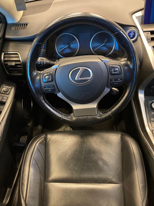 2016 LEXUS NX 300H - 23