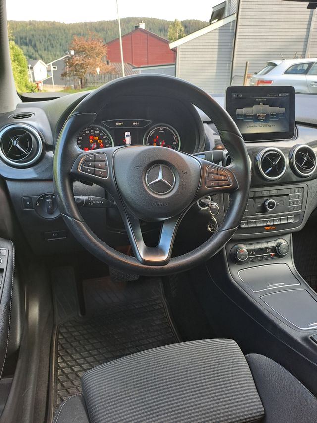 2017 MERCEDES-BENZ B-KLASSE - 18