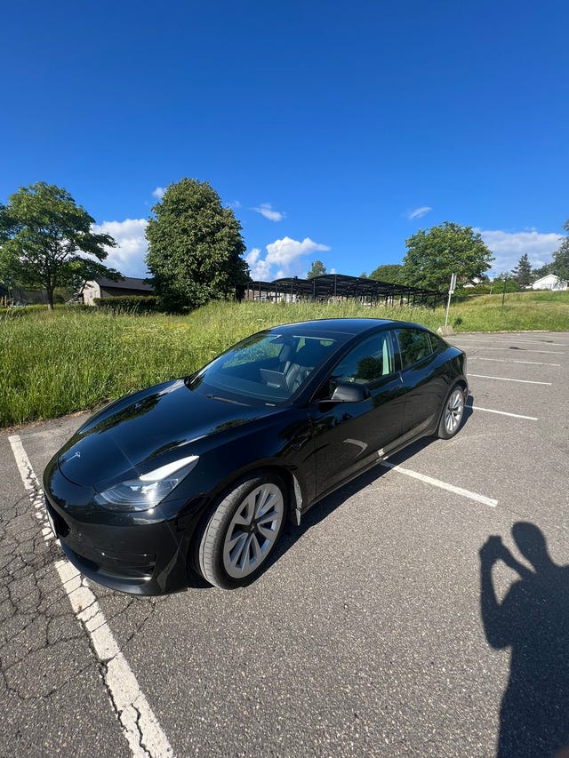 5YJ3E7EA1MF889049 2021 TESLA MODEL 3-2