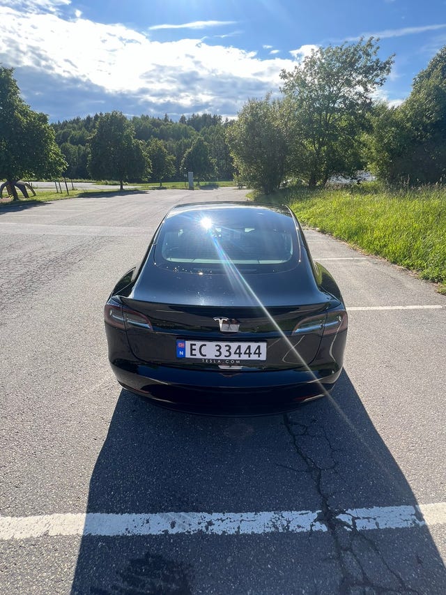 5YJ3E7EA1MF889049 2021 TESLA MODEL 3-5