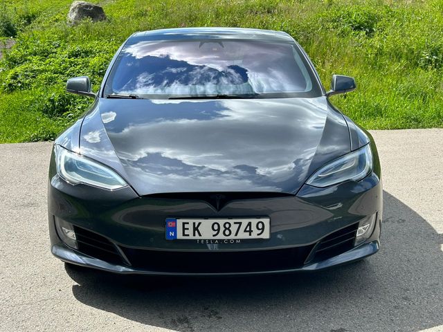 5YJSA7E2XJF250292 2018 TESLA MODEL S-3