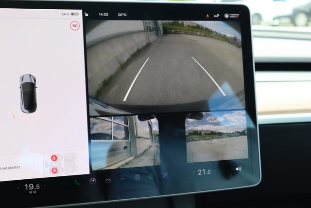 2021 TESLA MODEL 3 - 20