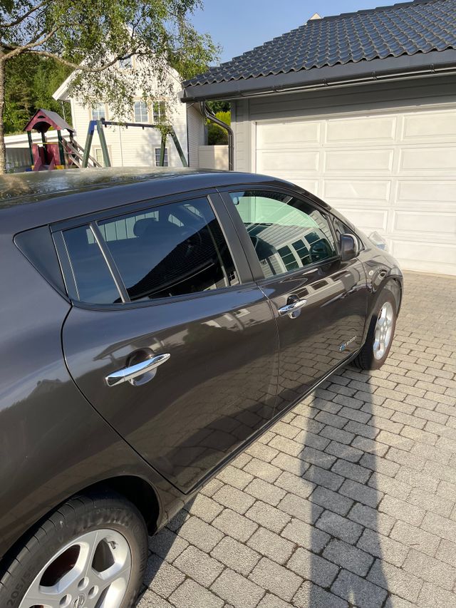 2017 NISSAN LEAF - 3