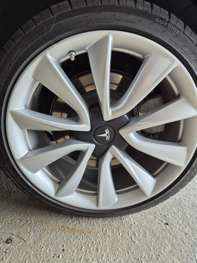 5YJ3E7EB1KF316416 2019 TESLA MODEL 3-4