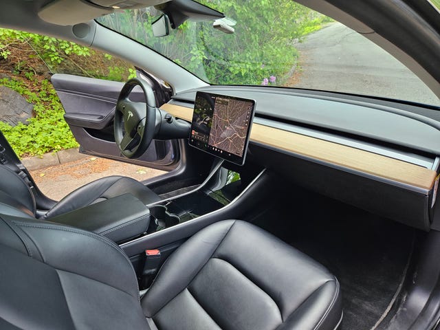 2019 TESLA MODEL 3 - 11