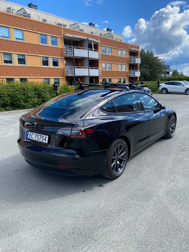 LRW3E7FJ1MC285722 2021 TESLA MODEL 3-2