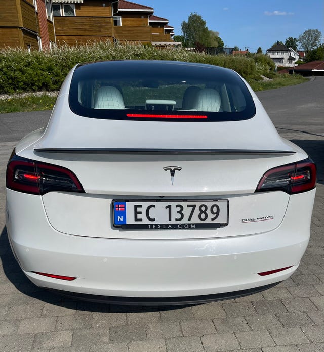 5YJ3E7EC6MF836641 2021 TESLA MODEL 3-2