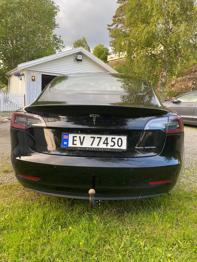 5YJ3E7EBXKF352217 2019 TESLA MODEL 3-5