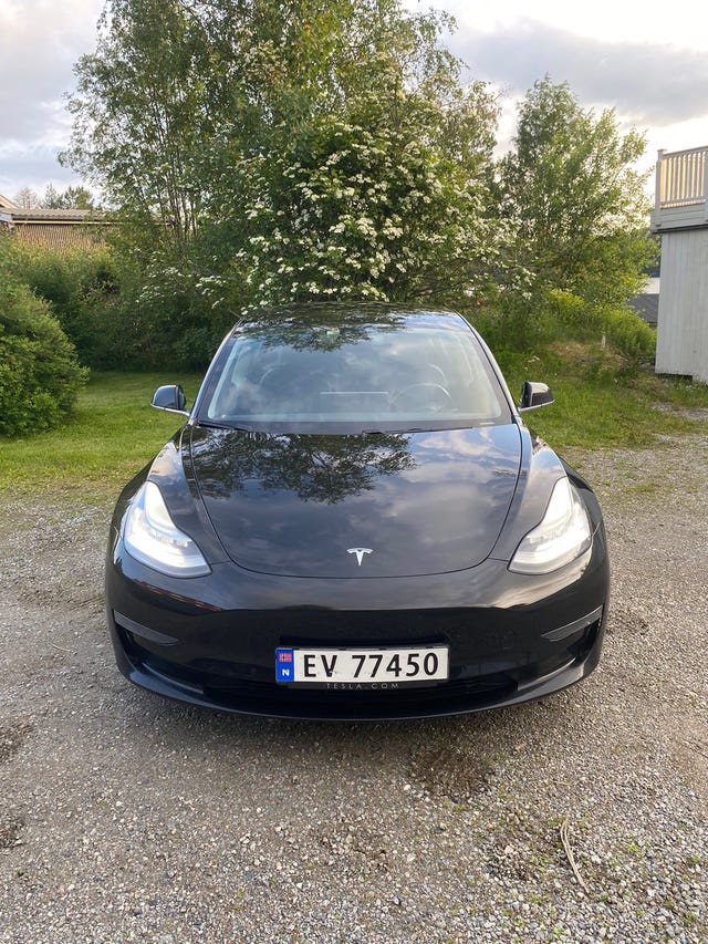 5YJ3E7EBXKF352217 2019 TESLA MODEL 3-1