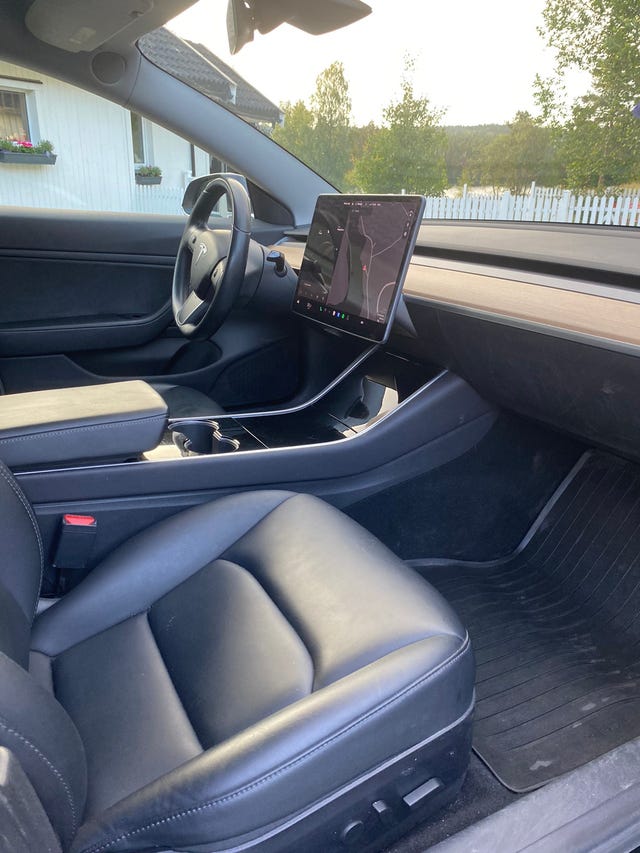 2019 TESLA MODEL 3 - 16
