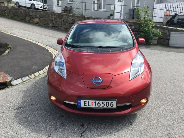 2012 NISSAN LEAF - 2