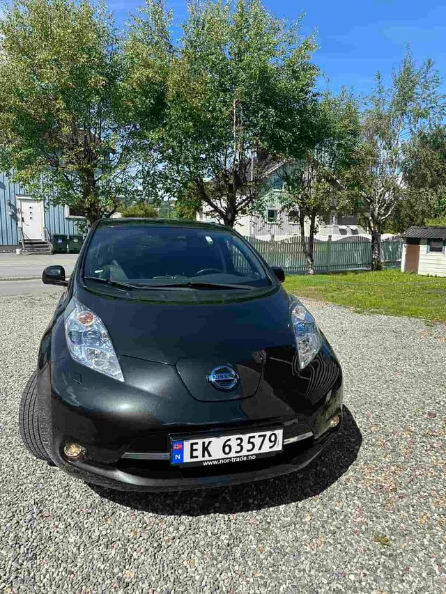 SJNFAAZE0U6075223 2017 NISSAN LEAF-0