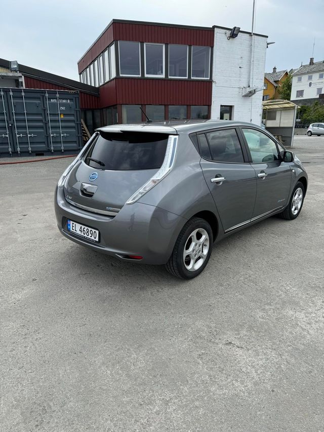 2014 NISSAN LEAF - 4