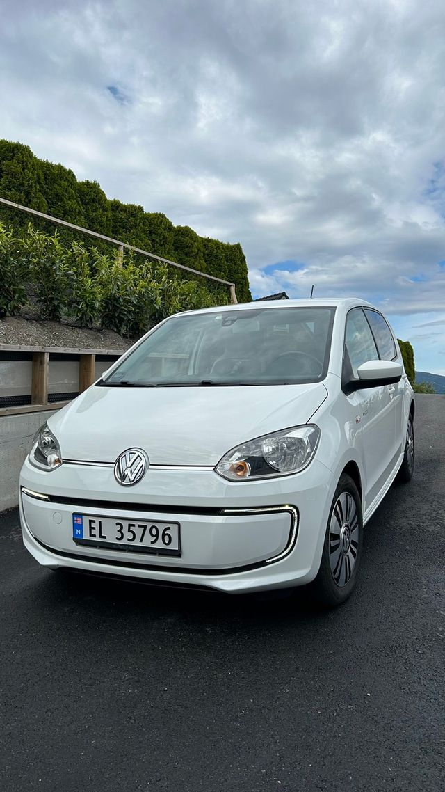 2014 VOLKSWAGEN UP! - 2