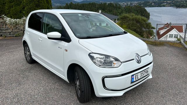 WVWZZZAAZED903136 2014 VOLKSWAGEN UP!-0