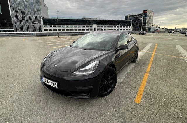 5YJ3E7EB3KF239693 2019 TESLA MODEL 3-0
