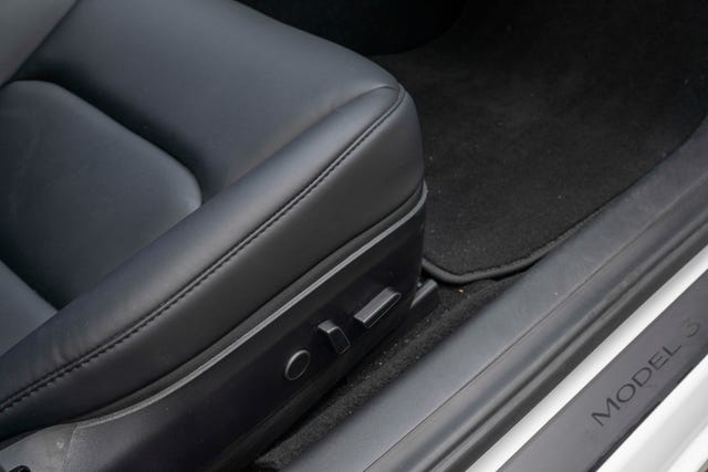 2021 TESLA MODEL 3 - 23