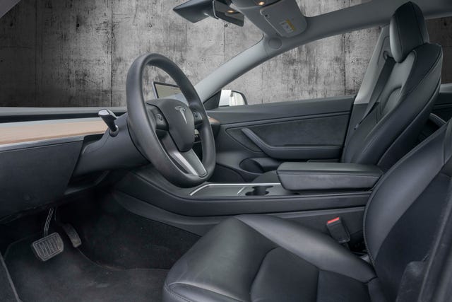 2021 TESLA MODEL 3 - 13