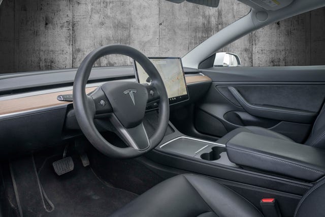 2021 TESLA MODEL 3 - 16