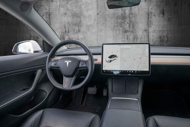 2021 TESLA MODEL 3 - 19