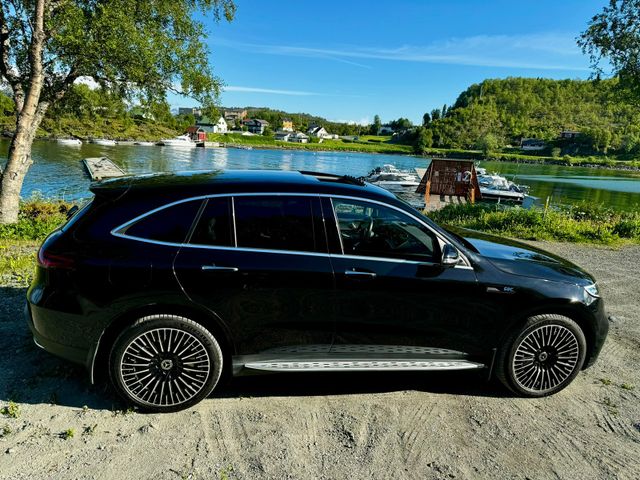 2021 MERCEDES-BENZ EQC - 7