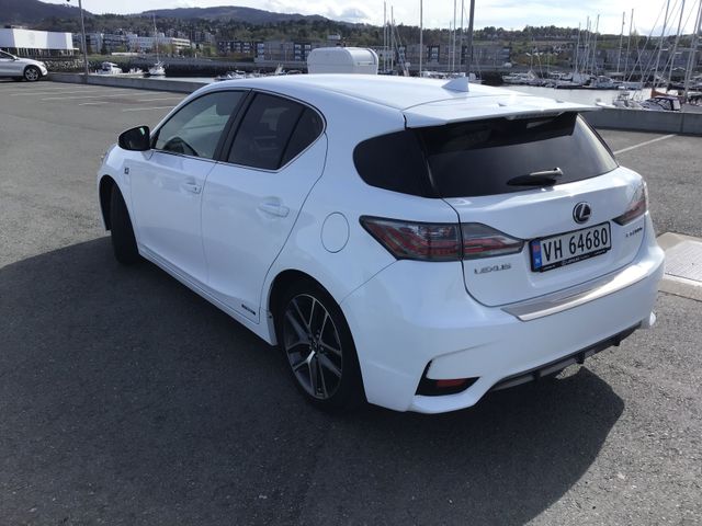 2014 LEXUS CT200H - 2