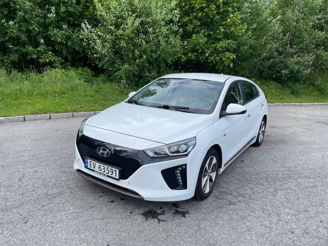 KMHC851HFKU043815 2019 HYUNDAI IONIQ-5