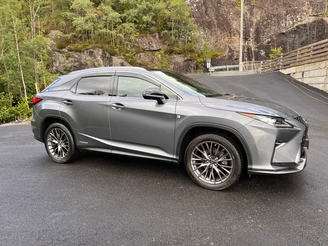 2018 LEXUS RX450H - 32