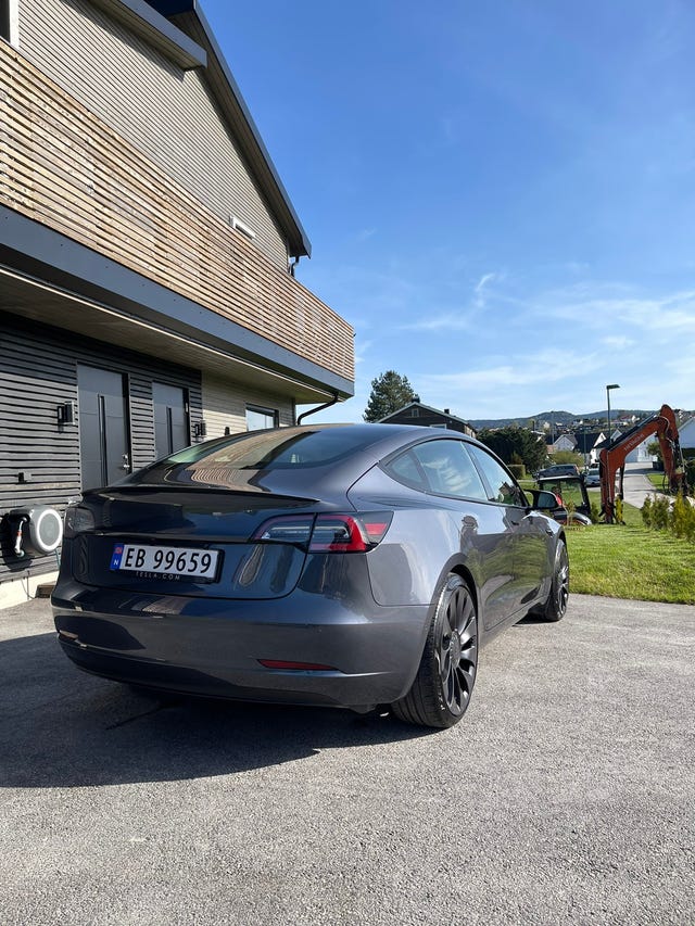 2021 TESLA MODEL 3 - 23