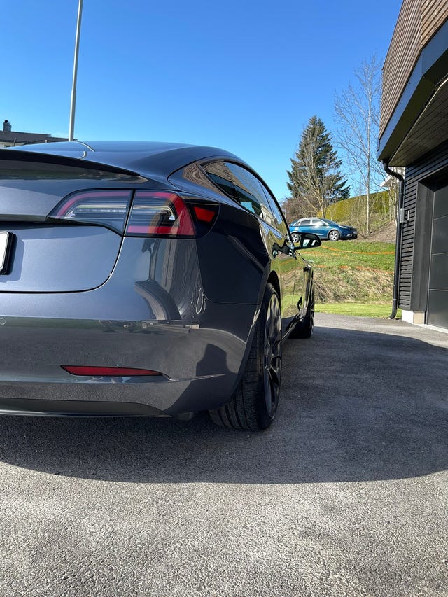 2021 TESLA MODEL 3 - 11