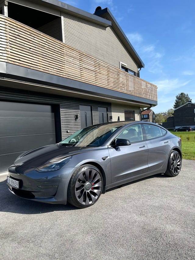 5YJ3E7EC2MF880510 2021 TESLA MODEL 3-0