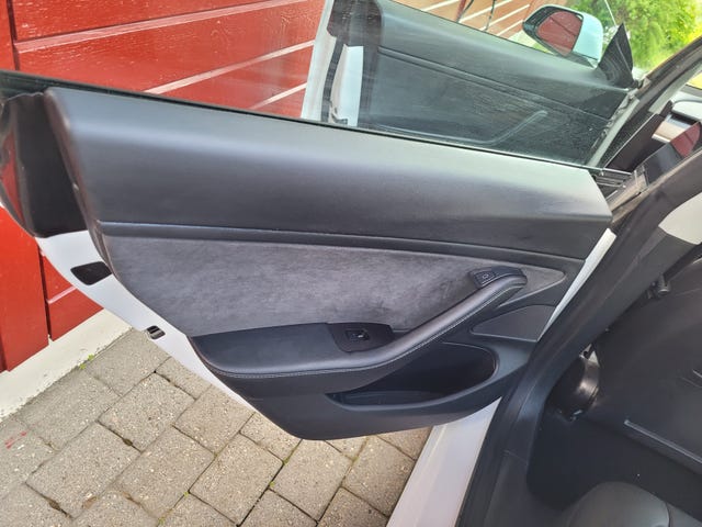 5YJ3E7EC5MF898578 2021 TESLA MODEL 3-2