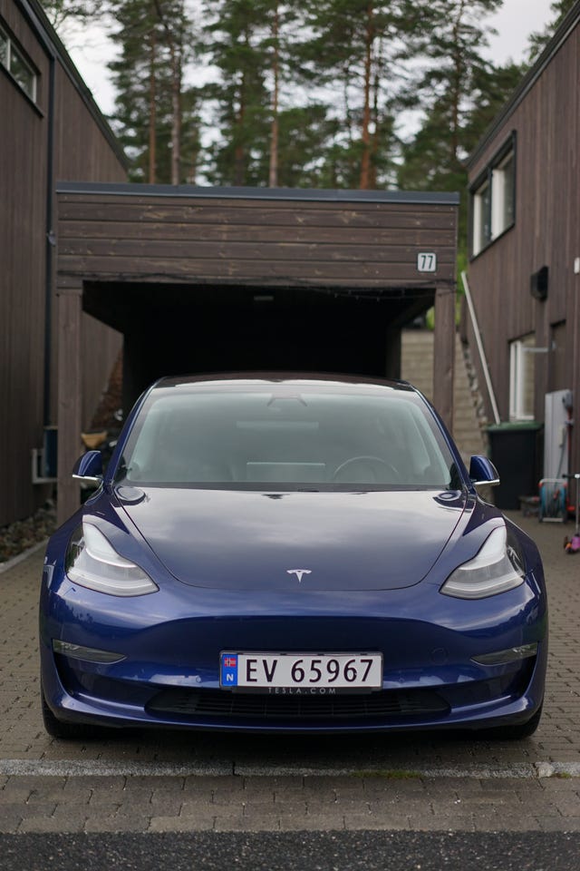 5YJ3E7EB7KF220340 2019 TESLA MODEL 3-1