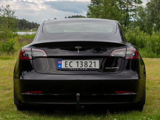 5YJ3E7EB3MF844249 2021 TESLA MODEL 3-4
