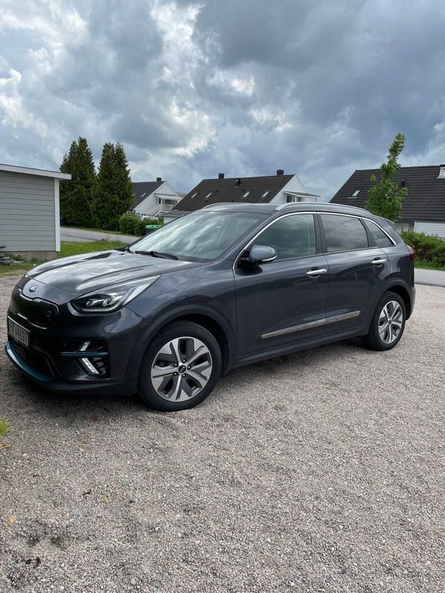 2019 KIA E-NIRO - 1