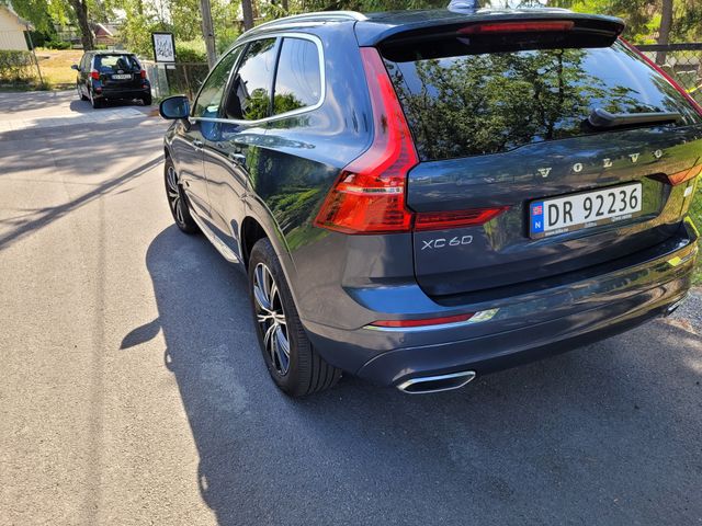 2021 VOLVO XC60 - 8