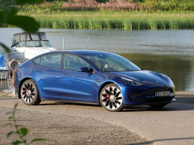 5YJ3E7EC1MF965113 2021 TESLA MODEL 3-5