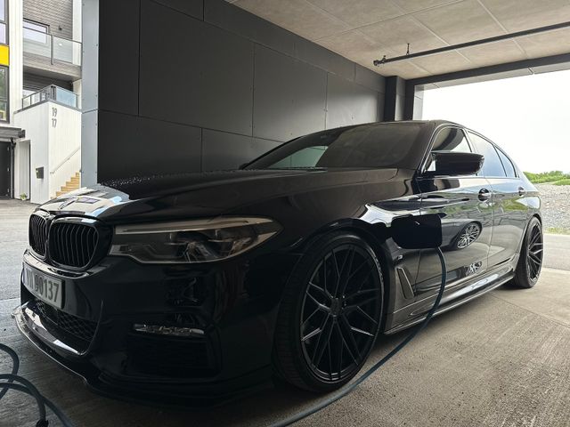 2017 BMW 5-SERIE - 67