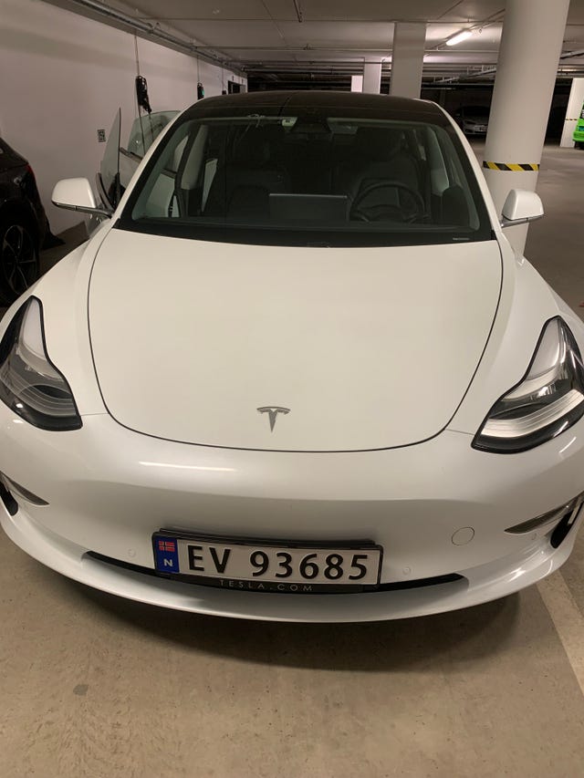 5YJ3E7EA5KF370972 2019 TESLA MODEL 3-5