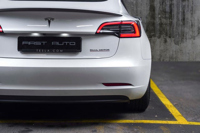 2021 TESLA MODEL 3 - 10