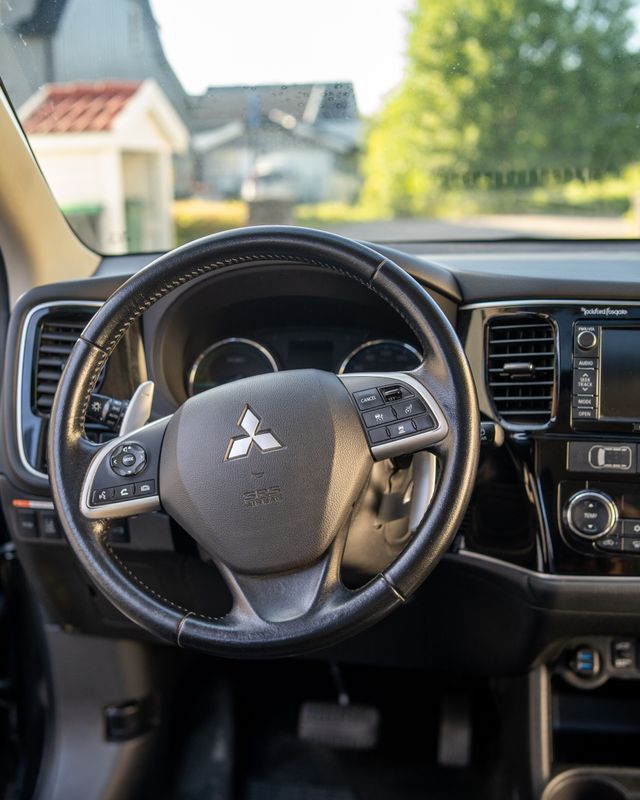 2015 MITSUBISHI OUTLANDER - 25