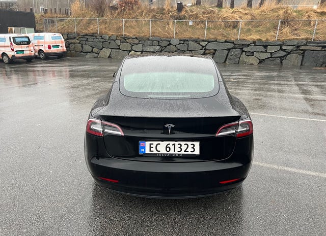 LRW3E7FA5MC238399 2021 TESLA MODEL 3-2