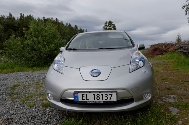 JN1FAAZE0U0012644 2012 NISSAN LEAF-1