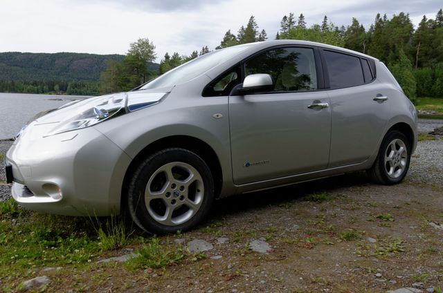 2012 NISSAN LEAF - 3