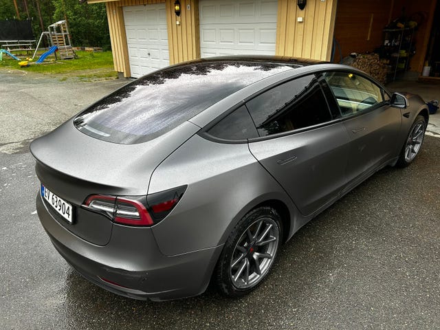 5YJ3E7EB5KF232082 2019 TESLA MODEL 3-5