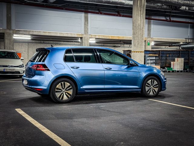 2016 VOLKSWAGEN GOLF - 8