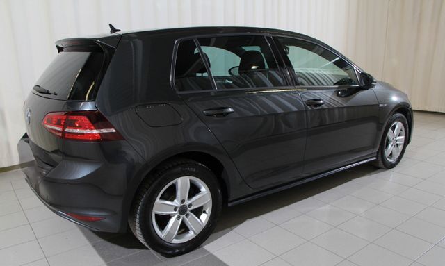 WVWZZZAUZGW817926 2016 VOLKSWAGEN GOLF-2